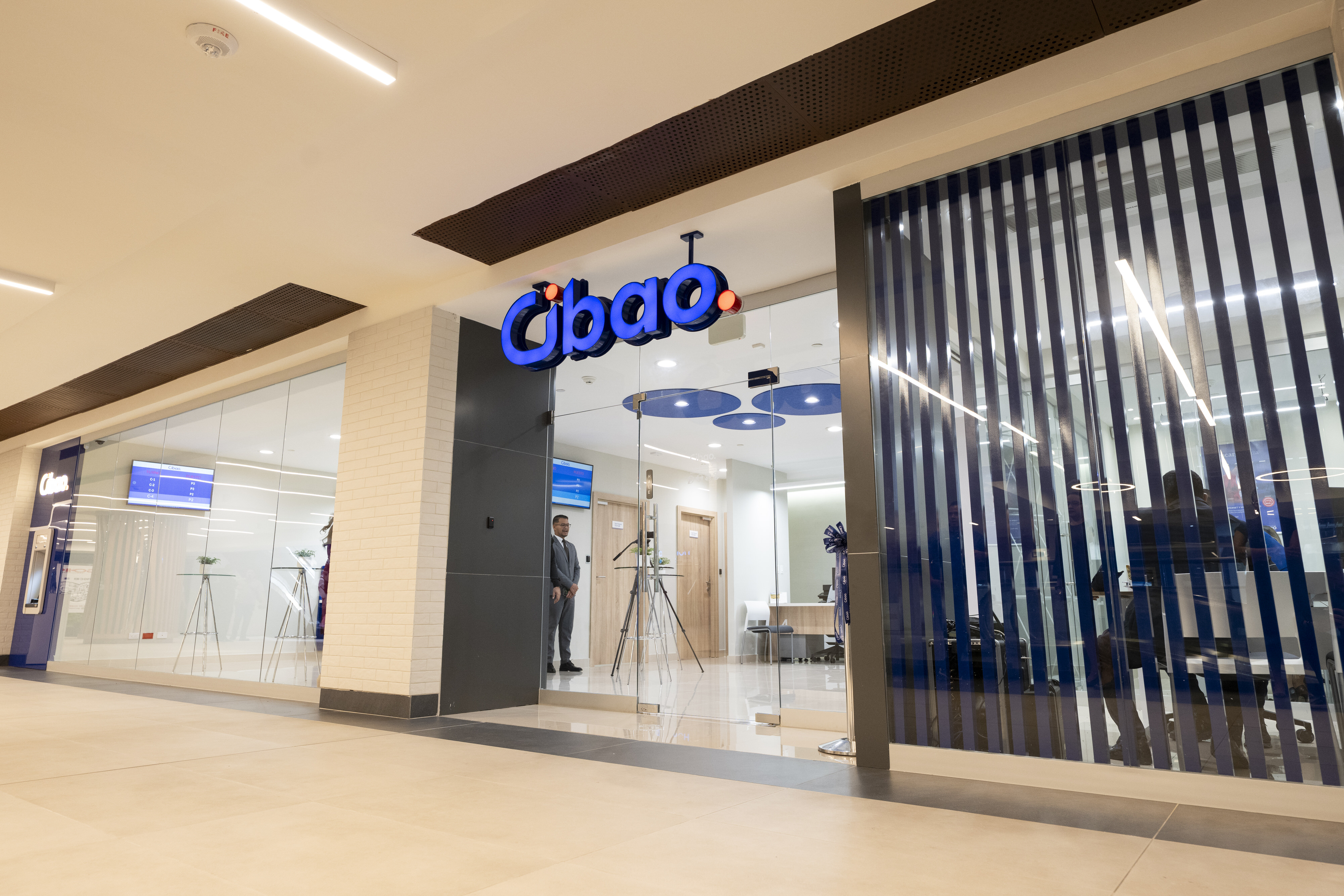 Asociación Cibao inaugura sucursal 57 en Ágora Santiago Center