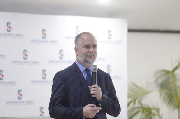 ASOCIACIÓN CIBAO AUSPICIA CONFERENCIA FINANCIERA PAR...