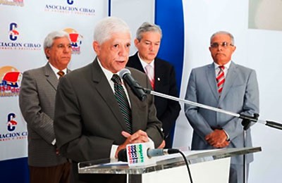 AHORRANTES DE ASOCIACIÓN CIBAO RECIBEN MÁS RD$1.6 MI...