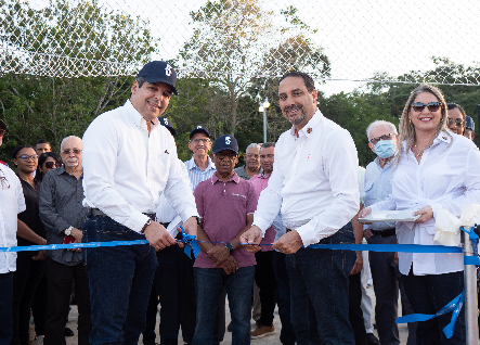 Inauguración de estadio de Softball ACAP en Santiago...