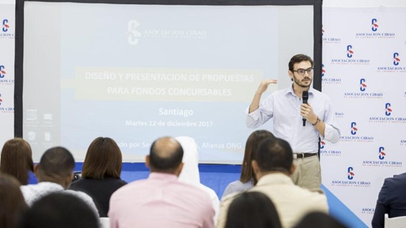ASOCIACIÓN CIBAO CAPACITA A 210 REPRESENTANTES DE AS...